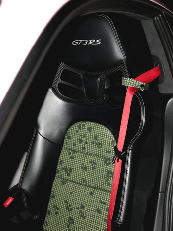 GT3RS CARBON BUCKET SEAT INSERTS + SEATBELT RETAINERS
